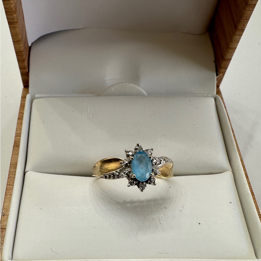 10K Gold Blue Topaz Ring with Diamond Accents